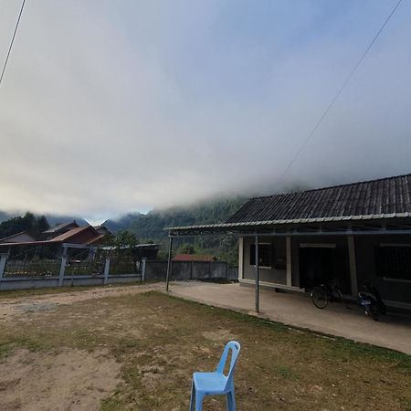 Khounxok Guesthouse Nongkhiaw Buitenkant foto