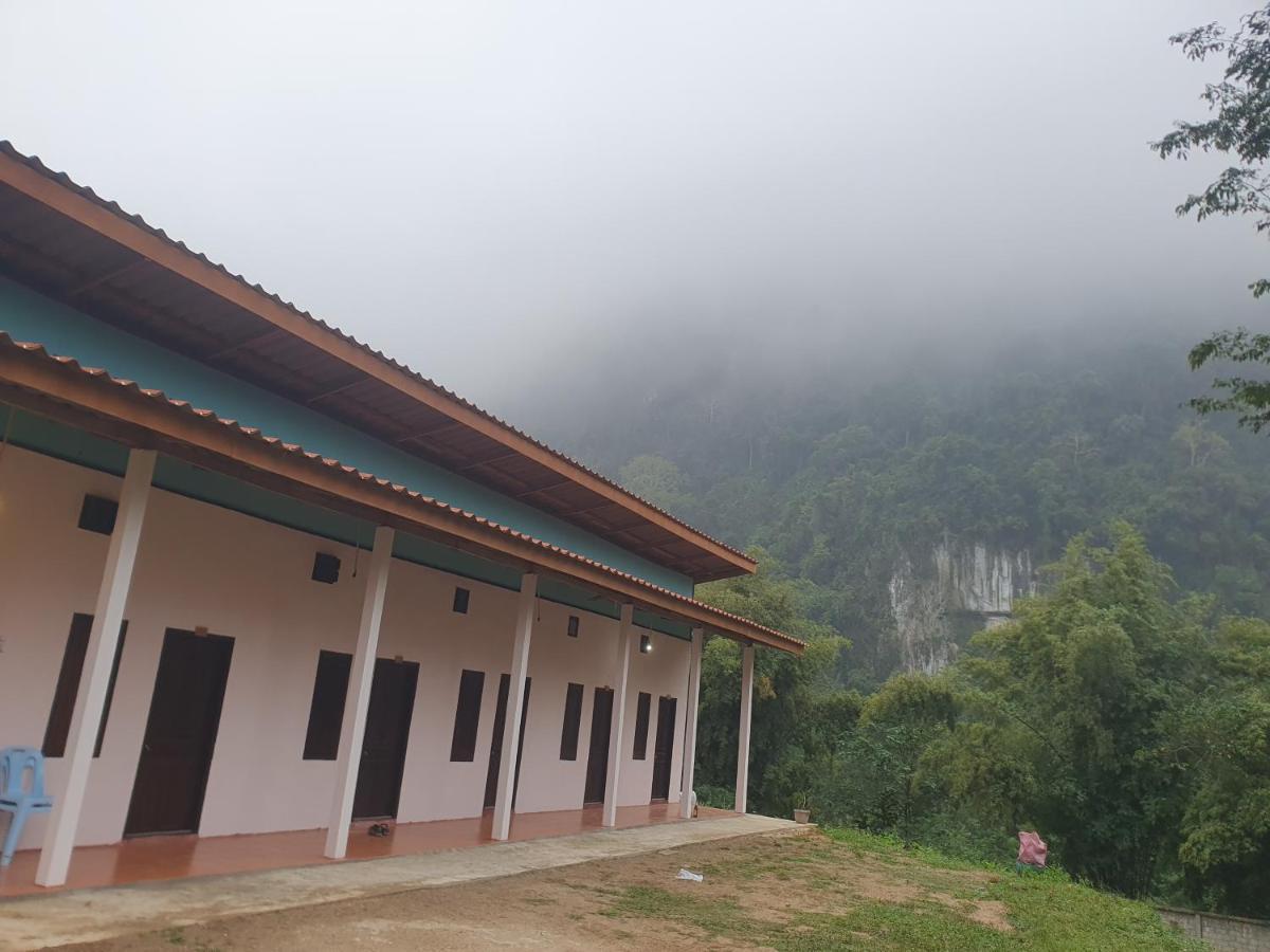 Khounxok Guesthouse Nongkhiaw Buitenkant foto