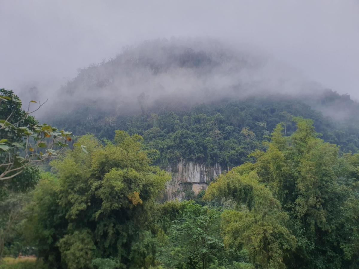 Khounxok Guesthouse Nongkhiaw Buitenkant foto